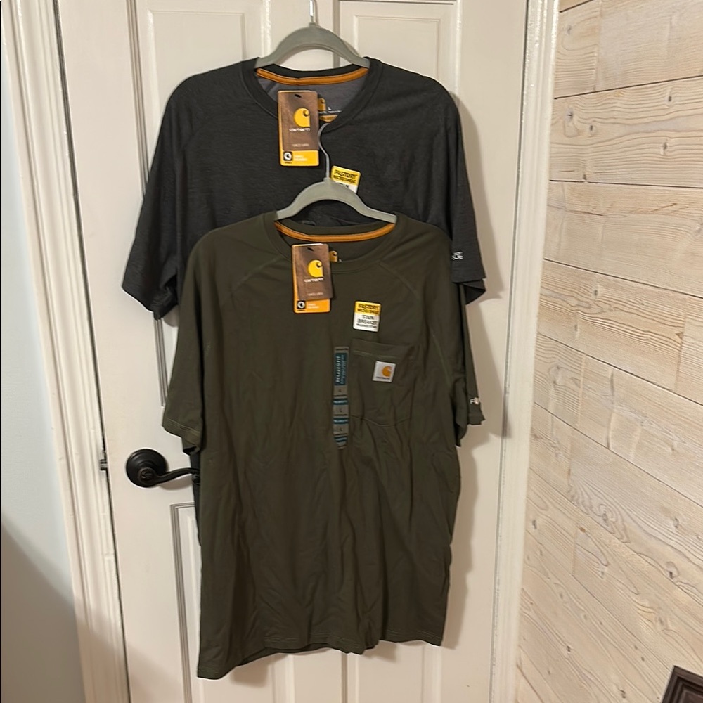 Carhartt Men's Green and Gray T-Shirt Bundle